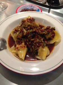 Boiled prawn and chicken dumplings