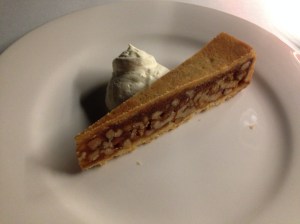 Walnut tart